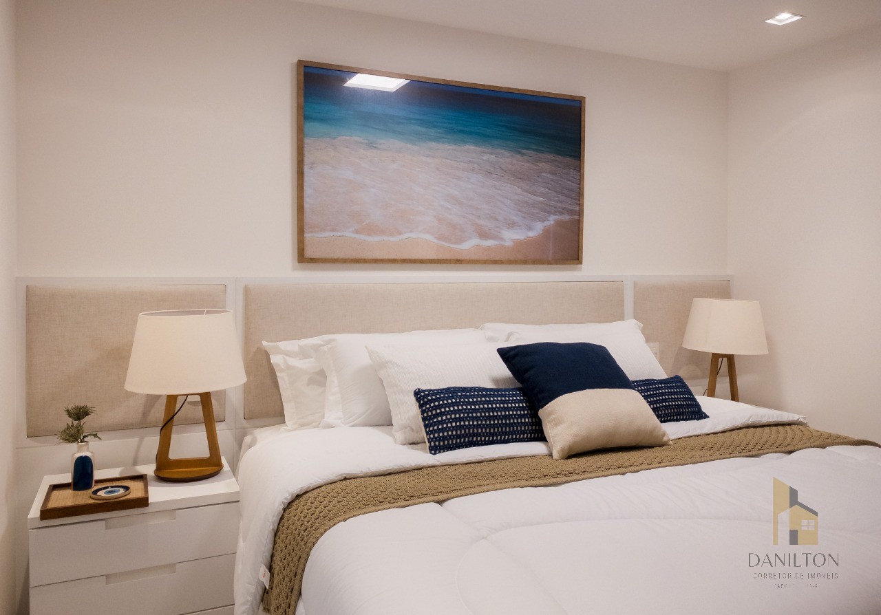 Apartamento a venda no centro de guarapari, 3 quartos, 02 vagas, área de lazer completa com vista para o mar com piscina, sauna, salão de festas mobil