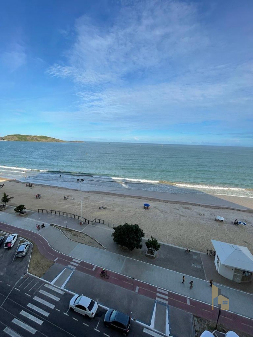 Apartamento de Frente para o Mar com 3 Quartos sendo 2 suítes 2 vagas de garagem A venda na Praia do Morro Guarapari-ES