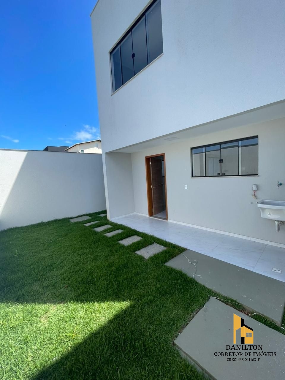 Casa com 3 Quartos A venda no Bairro Jardim Boa Vista, GUARAPARI-ES