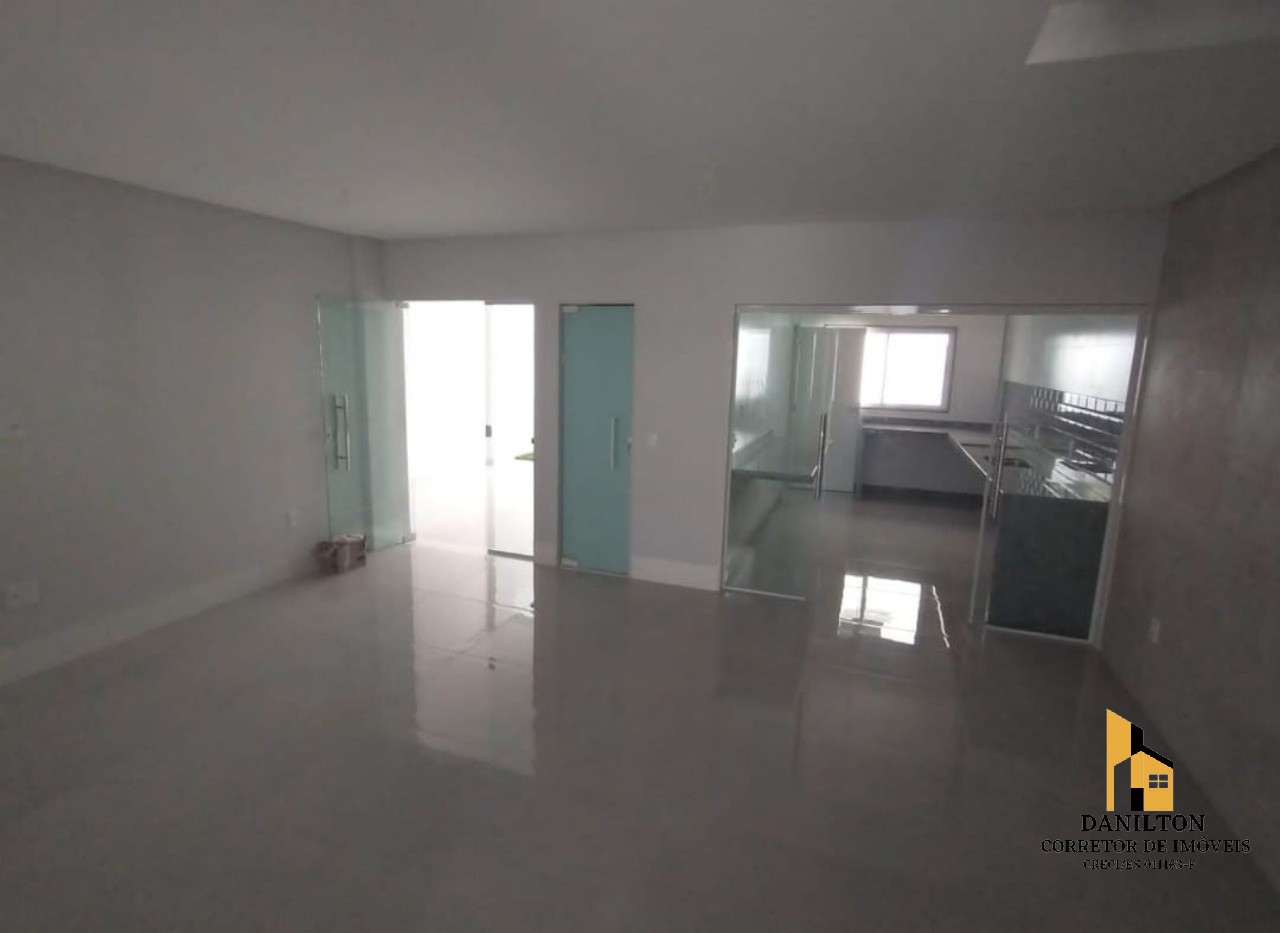 Casa com 3 Quartos A venda na praia do Morro em GUARAPARI-ES