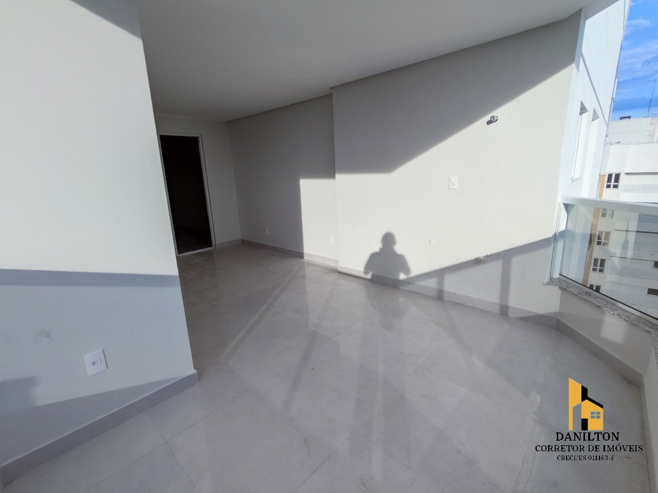 Apartamento com 3 Quartos A venda na praia do Morro Pagamento Facilitado GUARAPARI-ES