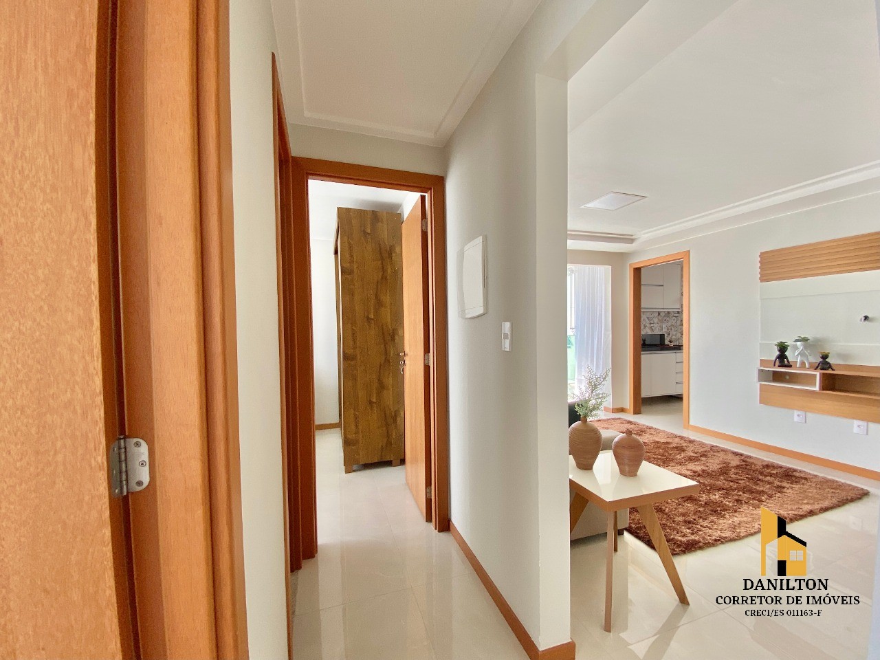 Apartamento com 03 quartos A venda na Praia do morro, Finamente mobiliado e decorado GUARAPARI-ES