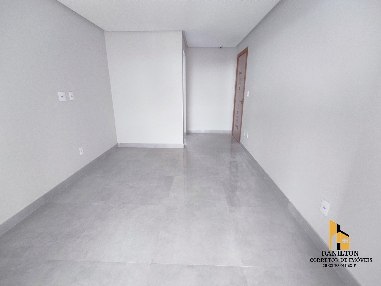 Apartamento com 3 Quartos A venda na praia do Morro Pagamento Facilitado GUARAPARI-ES