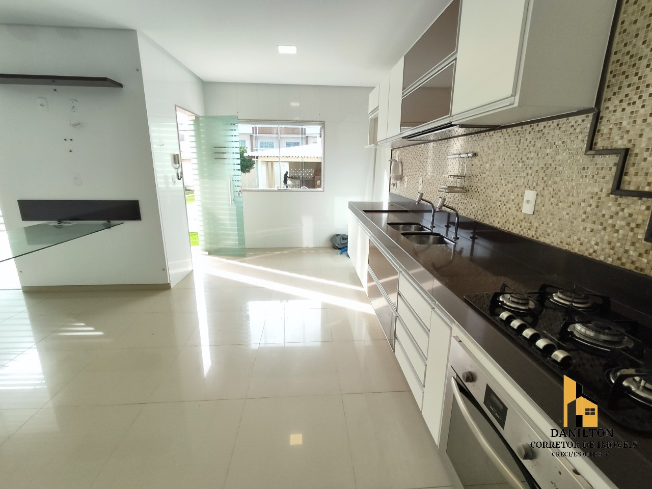 Casa a venda no bairro itapebussu com 3 quartos guarapari-es