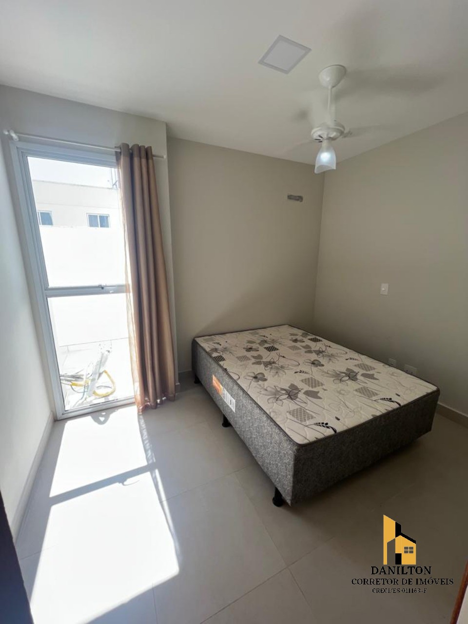 Apartamento com 2 quartos sendo uma suite área lateral a ven