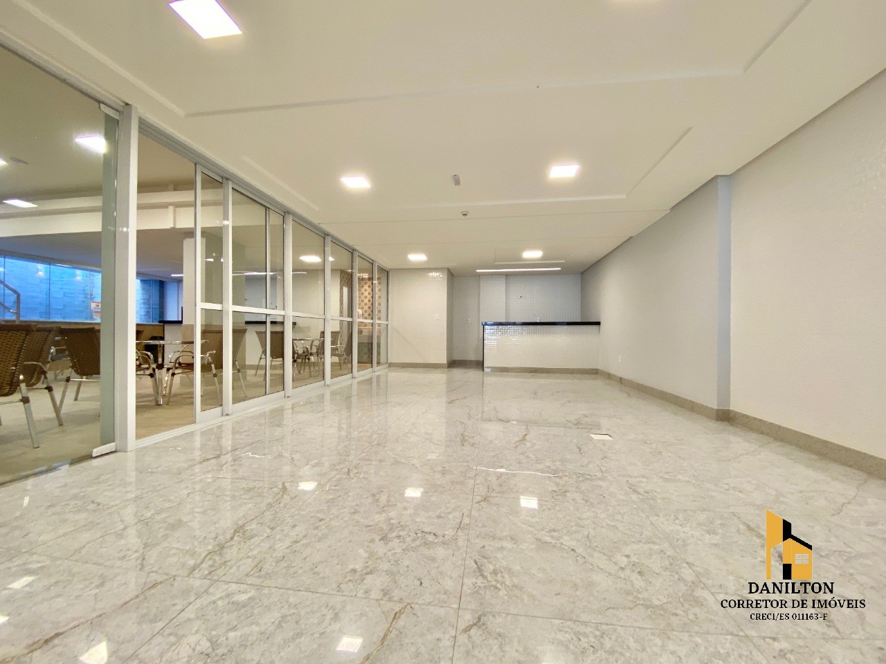 Apartamento com 03 quartos A venda na Praia do morro, Finamente mobiliado e decorado GUARAPARI-ES