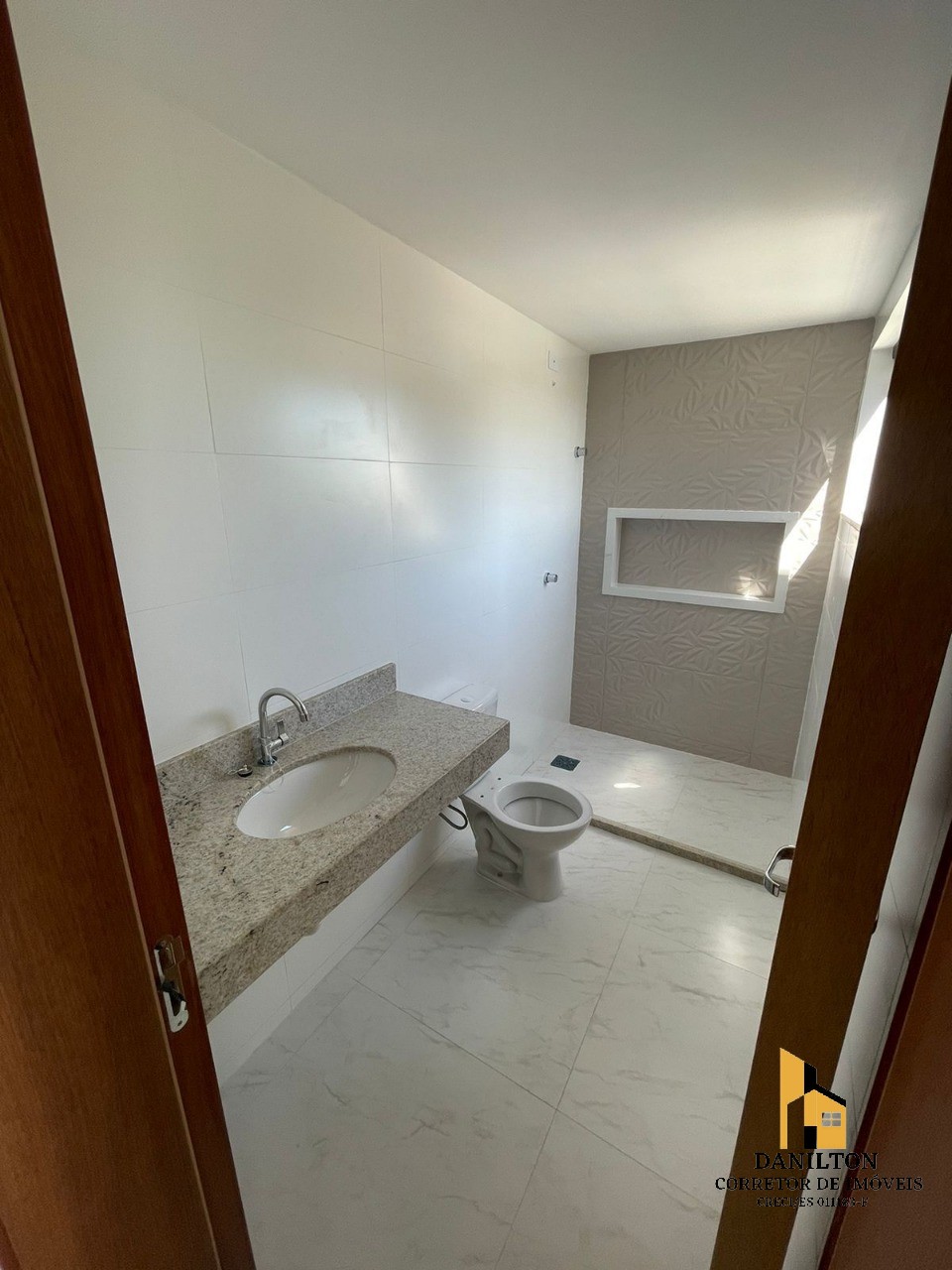 Casa com 3 quartos a venda no bairro jardim boa vista, guara