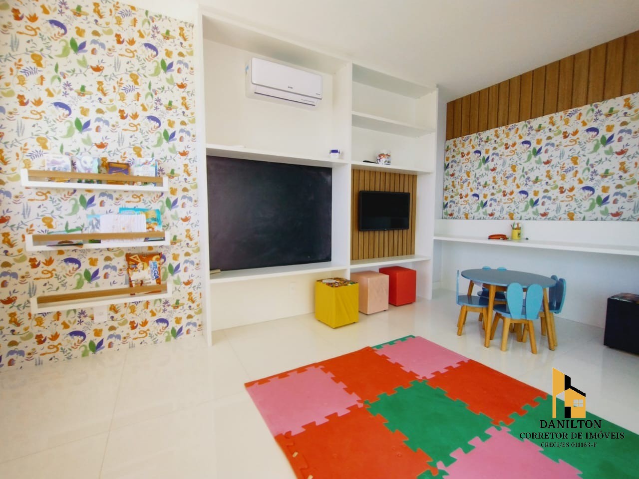 Apartamento com 3 Quartos A venda na praia do Morro Pagamento Facilitado GUARAPARI-ES