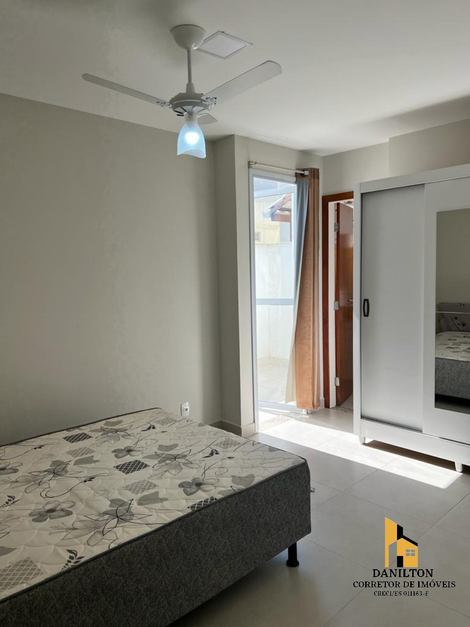 Apartamento com 2 quartos sendo uma suite área lateral a ven