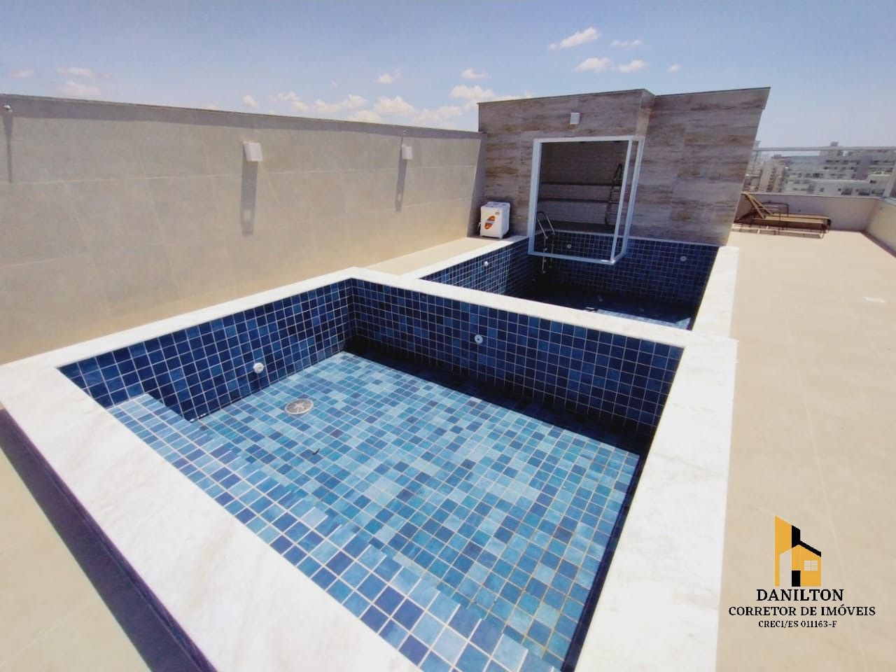 Apartamento com 3 Quartos A venda na praia do Morro Pagamento Facilitado GUARAPARI-ES