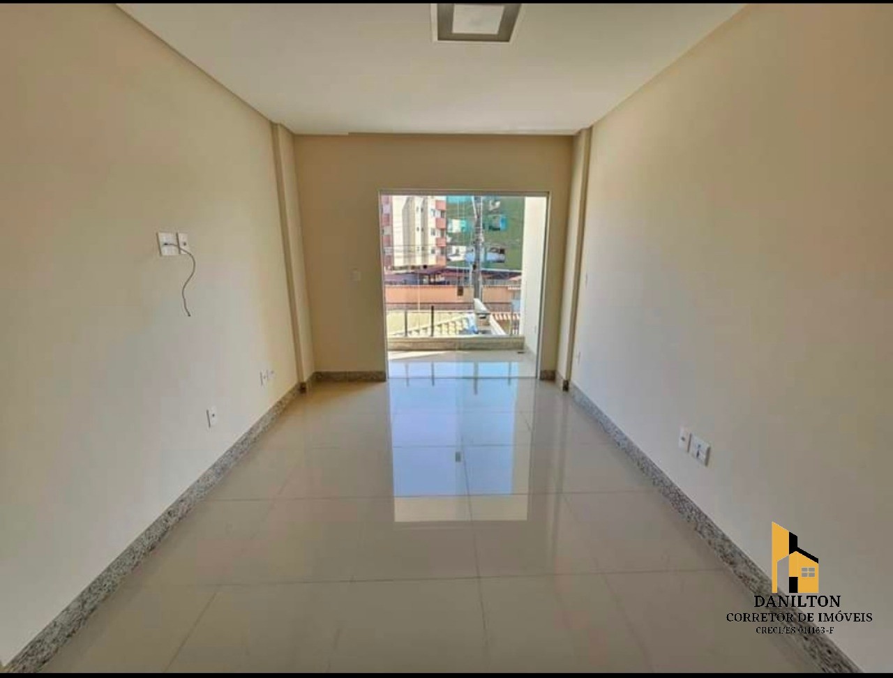 Casa com 3 Quartos A venda na Praia do Morro Sendo 3 Suites, Piscina-GUARAPARI-ES