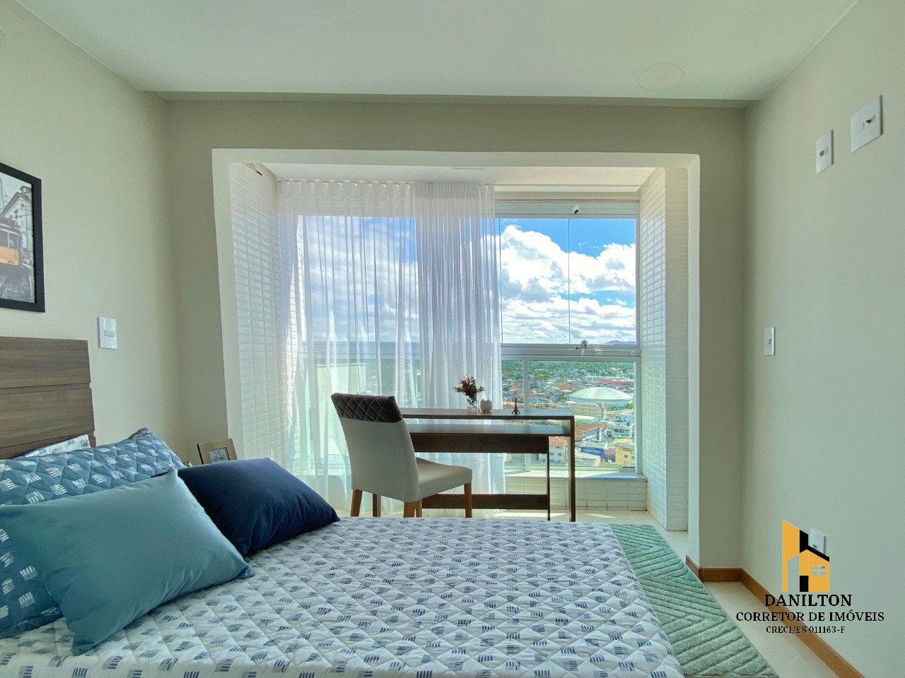 Apartamento com 03 quartos A venda na Praia do morro, Finamente mobiliado e decorado GUARAPARI-ES