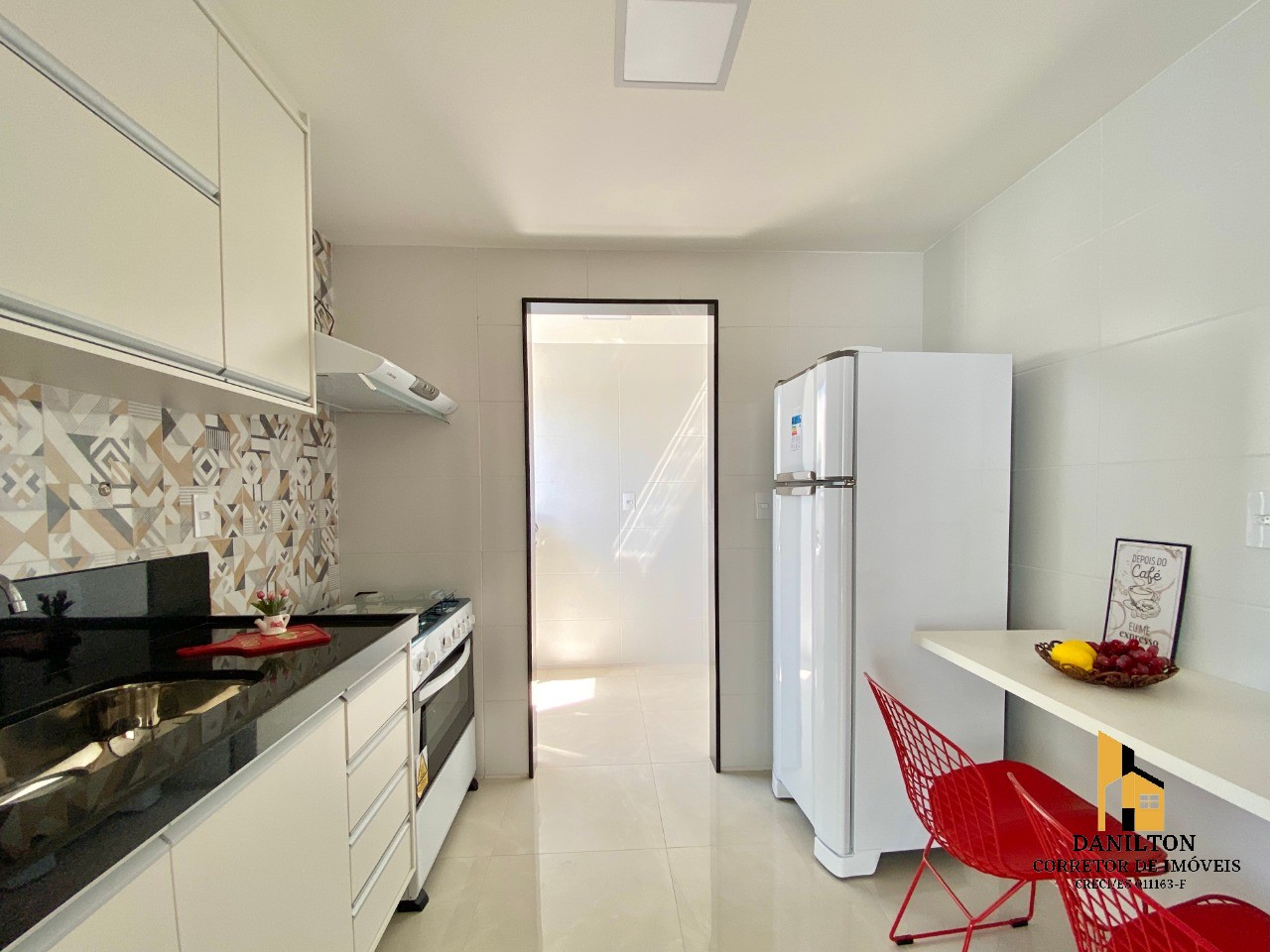 Apartamento com 03 quartos A venda na Praia do morro, Finamente mobiliado e decorado GUARAPARI-ES