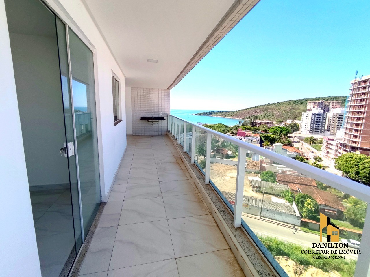 Apartamento com 3 Quartos e vista para o Mar A venda na Praia do Morro em GUARAPARI-ES
