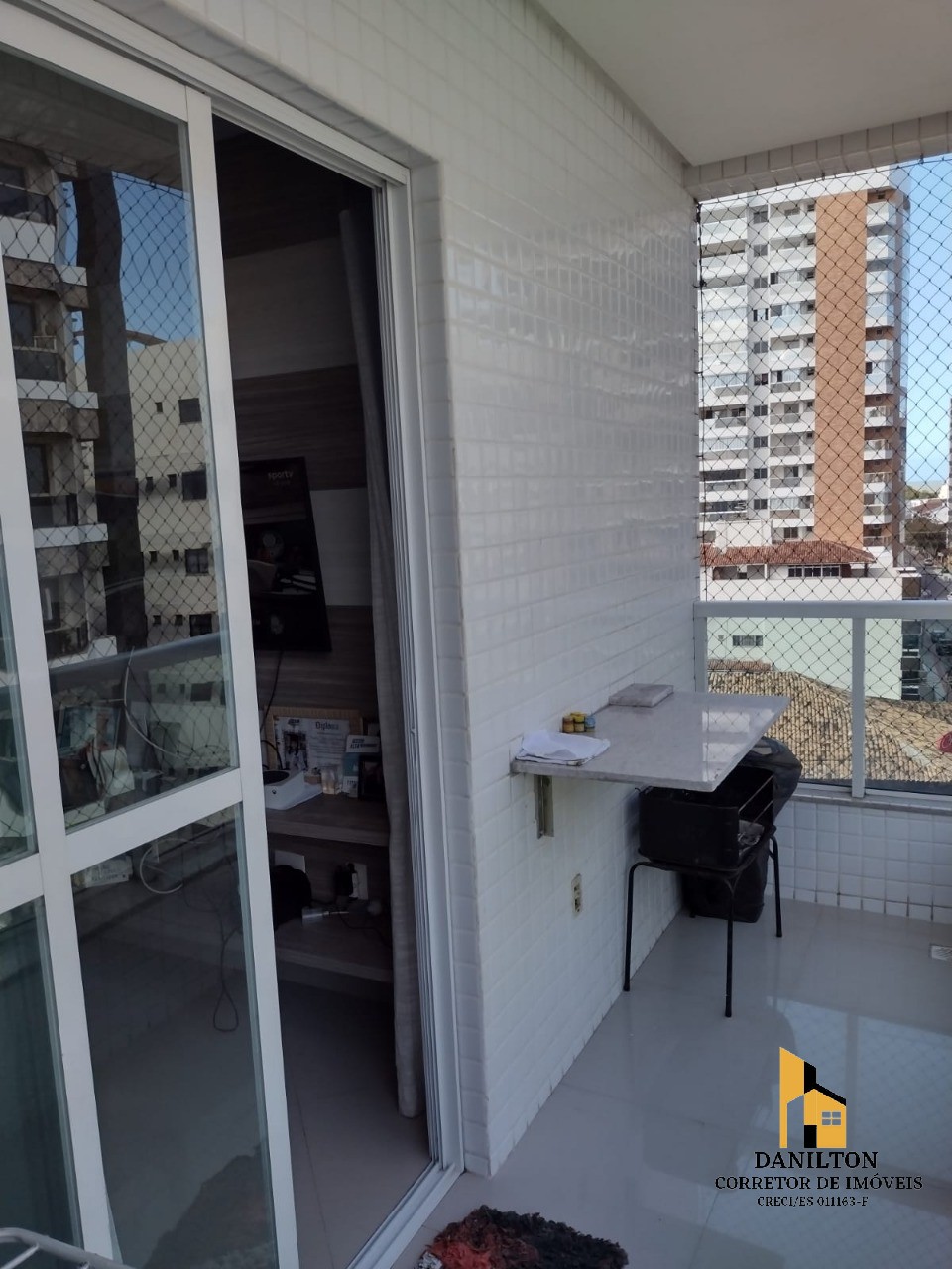 Apartamento com 2 quartos A venda na avenida oceânica praia do MORRO GUARAPARI-ES