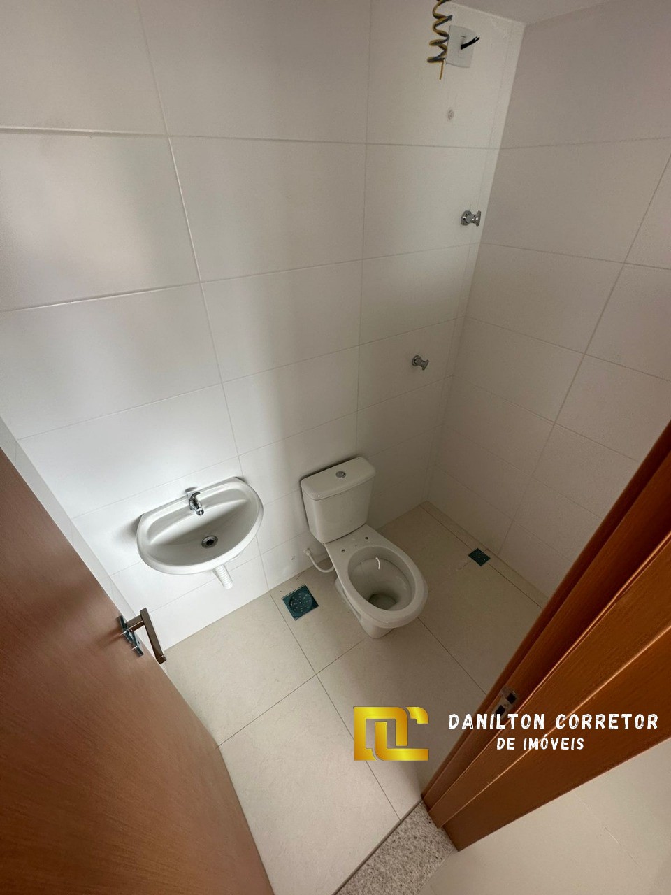 Apartamento com 3 Quartos, Área de lazer A venda na Orla da beira Mar PRAIA DO MORRO GUARAPARI-ES