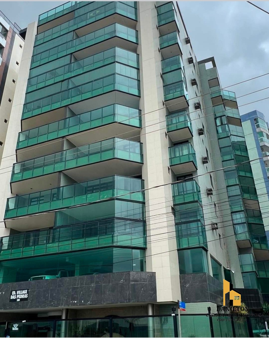 Apartamento Cobertura com 3 Quartos A Venda na Praia do MORRO GUARAPARI-ES