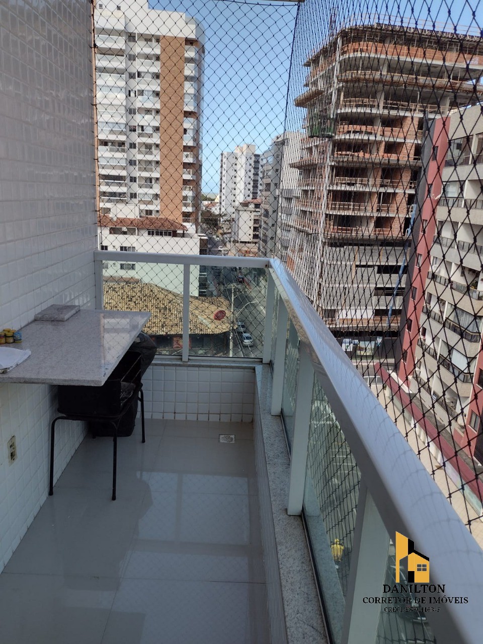 Apartamento com 2 quartos A venda na avenida oceânica praia do MORRO GUARAPARI-ES