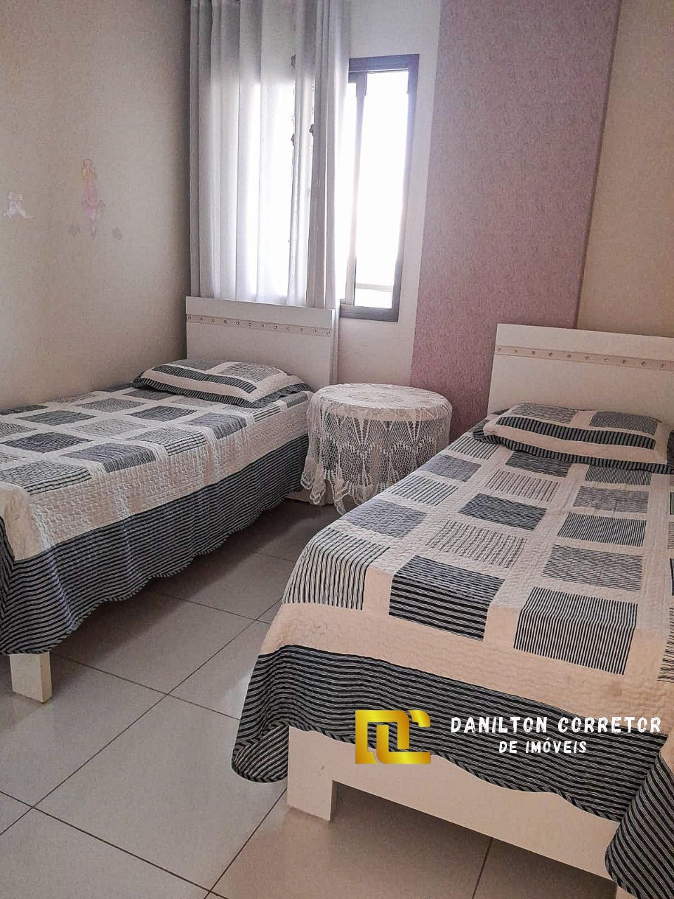 Apartamento com 03 quartos na PRAIA DO MORRO com VISTA MAR GUAPARI-ES