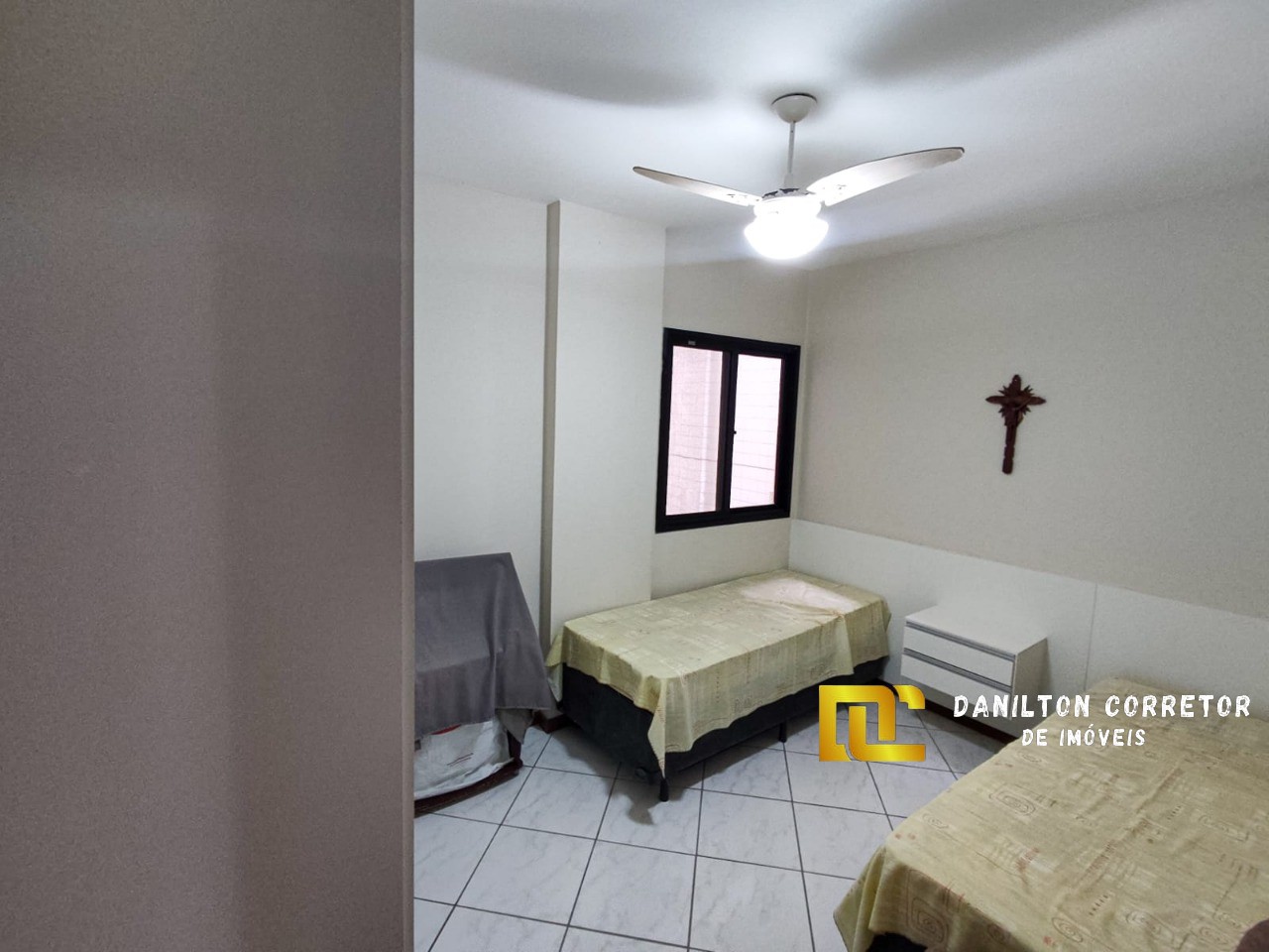 Apartamento Frente mar na Praia do morro com 3 quartos por apenas R$: 800 mil