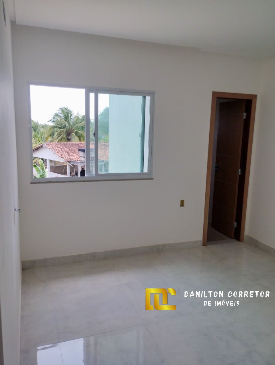 Casa com 3 quartos a venda em santa monica próximo de ponto 