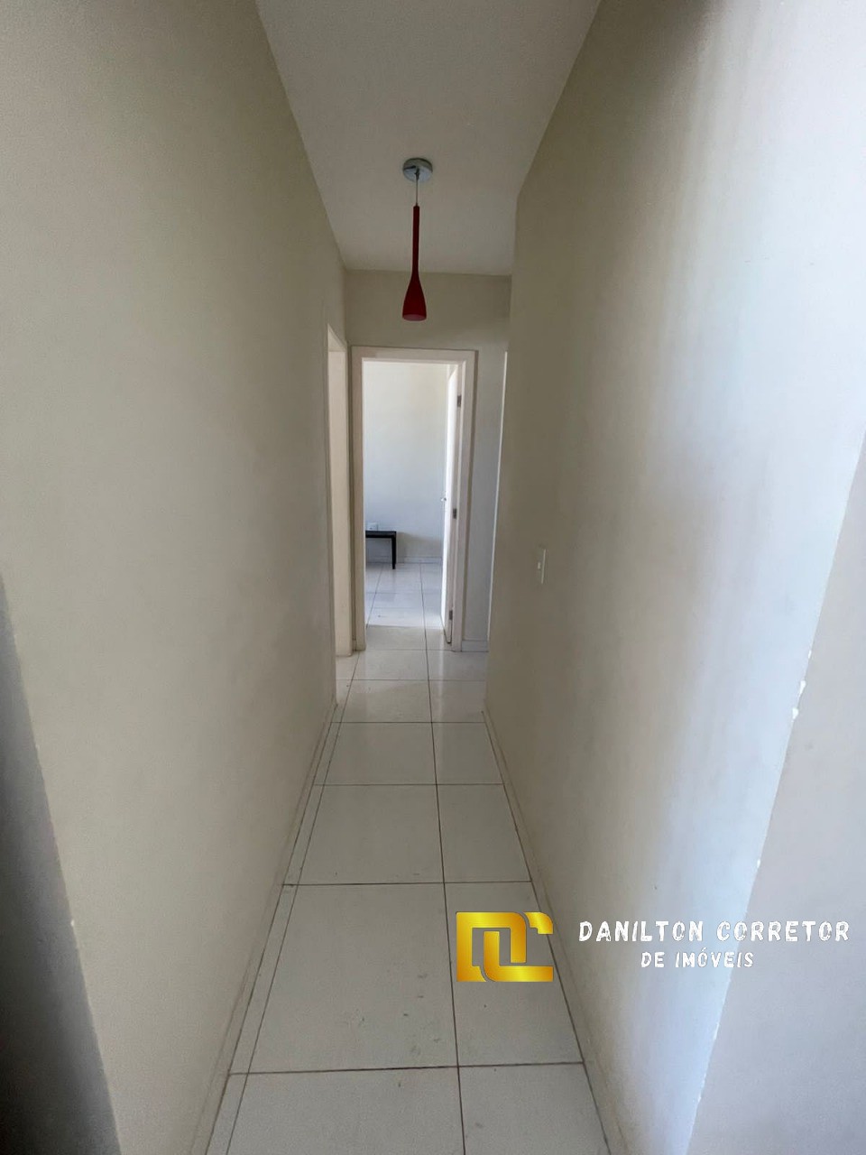 Apartamento com 03 quartos A venda na Praia do Morro localização privilegiada GUARAPARI-ES