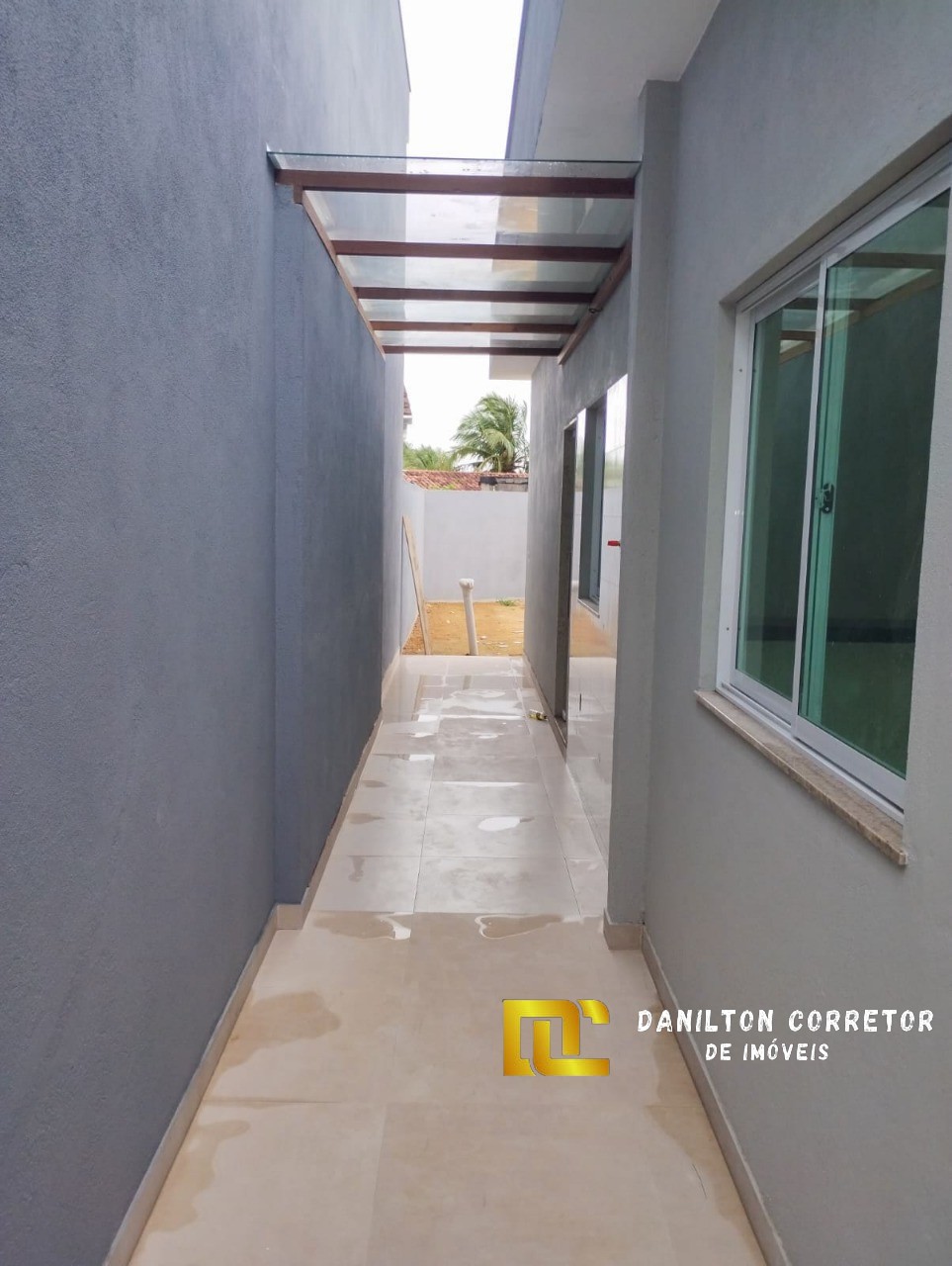 Casa com 3 quartos a venda em santa monica próximo de ponto 