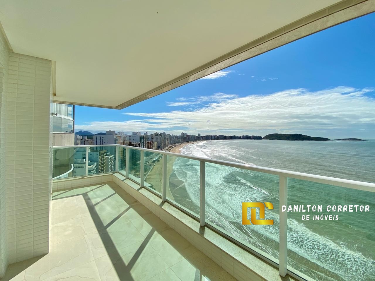 Lindo apartamento Frente mar super diferenciado!