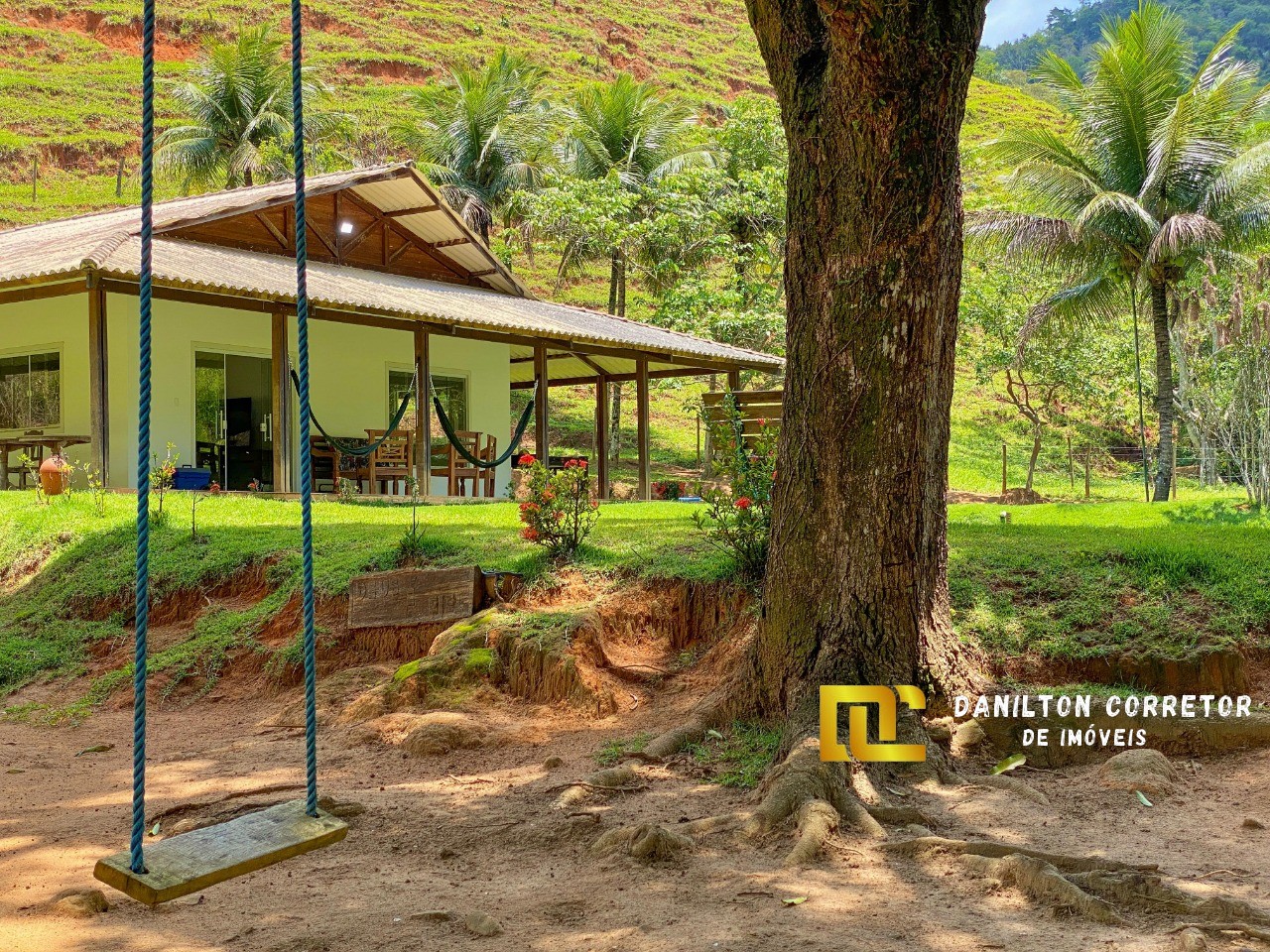 Sitio de 10 alqueires com muita água em iguape