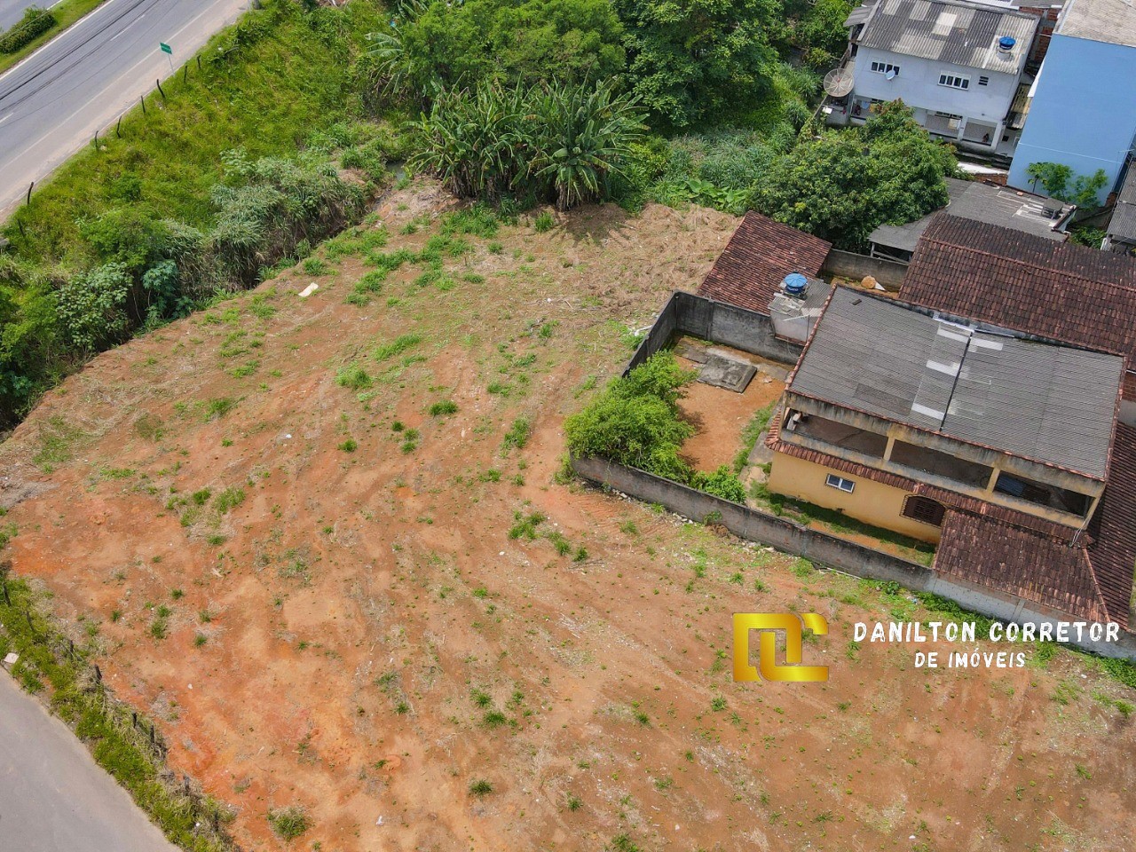3 lotes medindo o total de 2.598,80 m² escriturado na avenid - foto 4