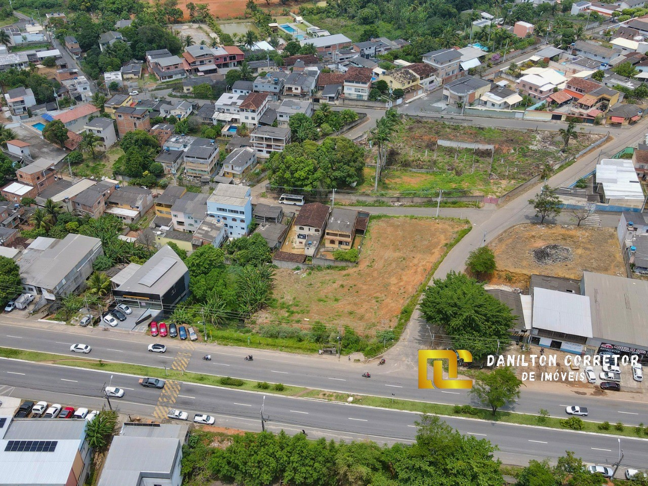 3 lotes medindo o total de 2.598,80 m² escriturado na avenid - foto 2