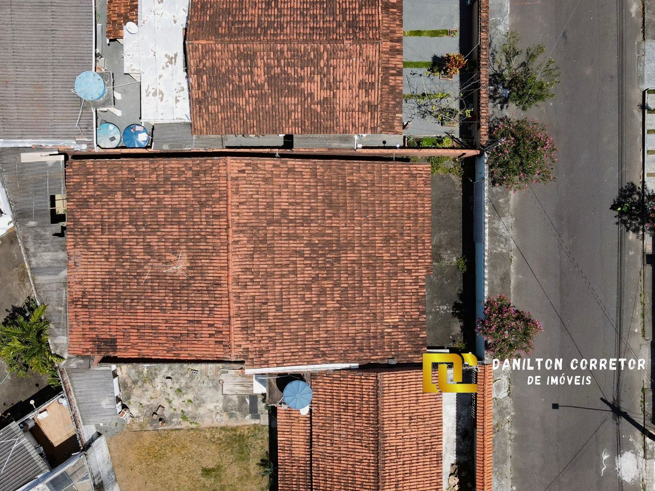 Casa a venda perto da praia com 3 quartos com 191 m² área construída