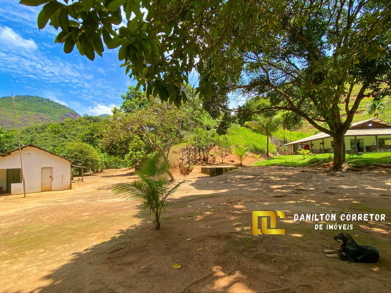 Sitio de 10 alqueires com muita água em iguape