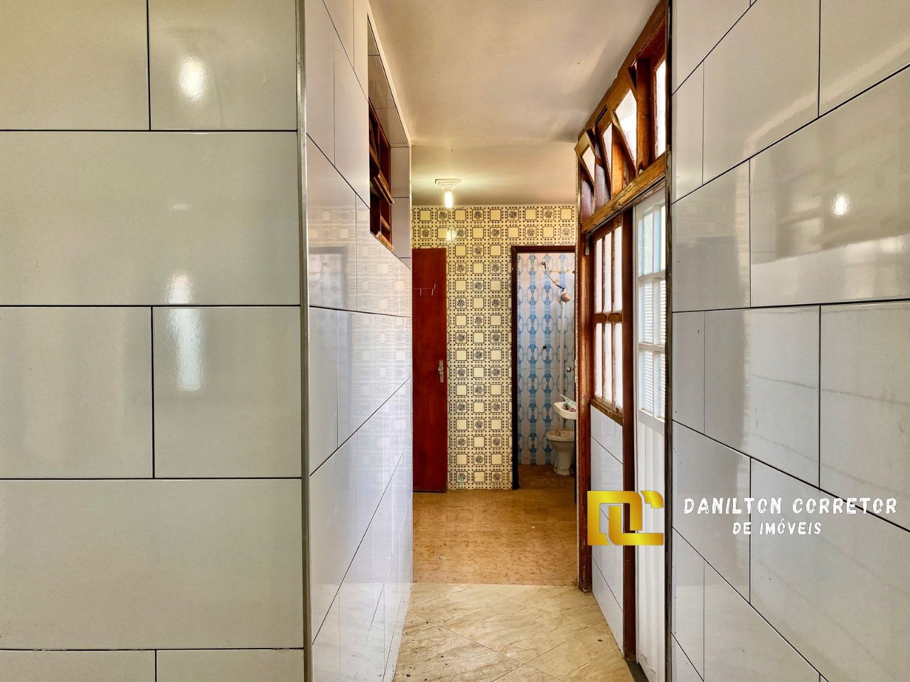 Casa a venda perto da praia com 3 quartos com 191 m² área construída