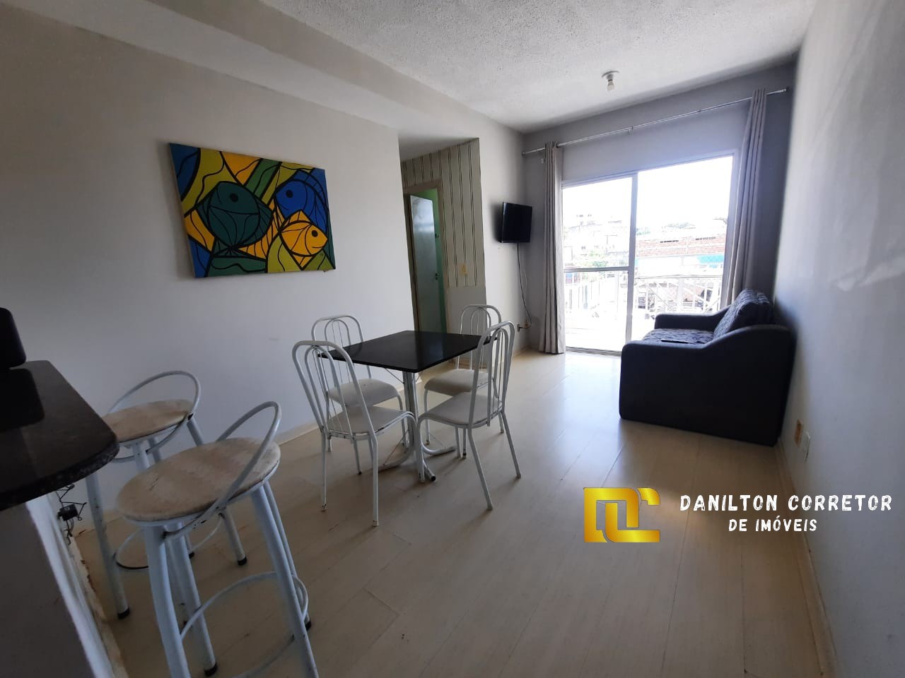 Apartamento locação anual na praia do morro