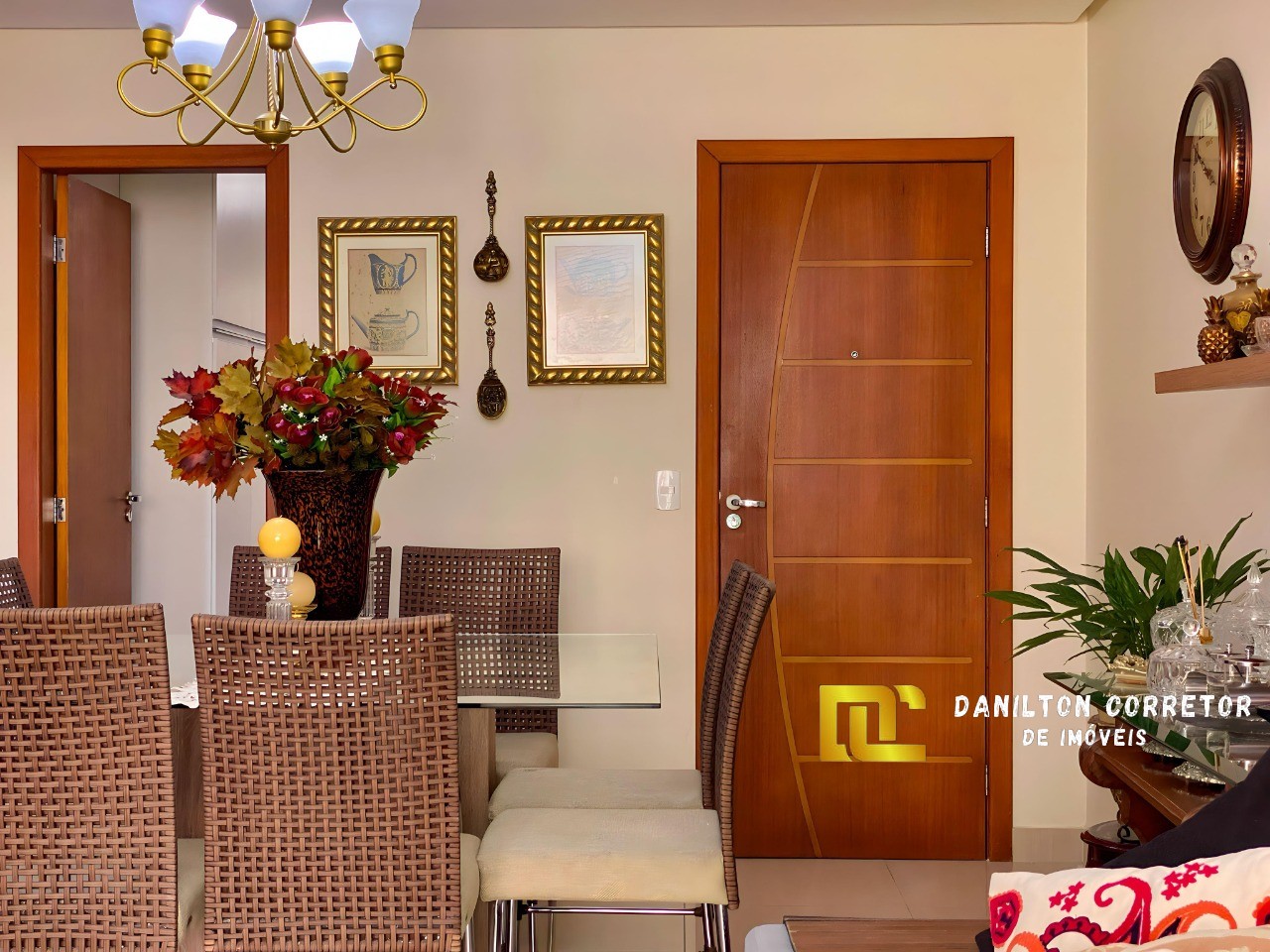 Lindo apartamento a venda no centro de guarapari