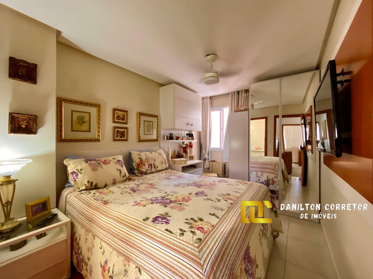 Lindo apartamento a venda no centro de guarapari
