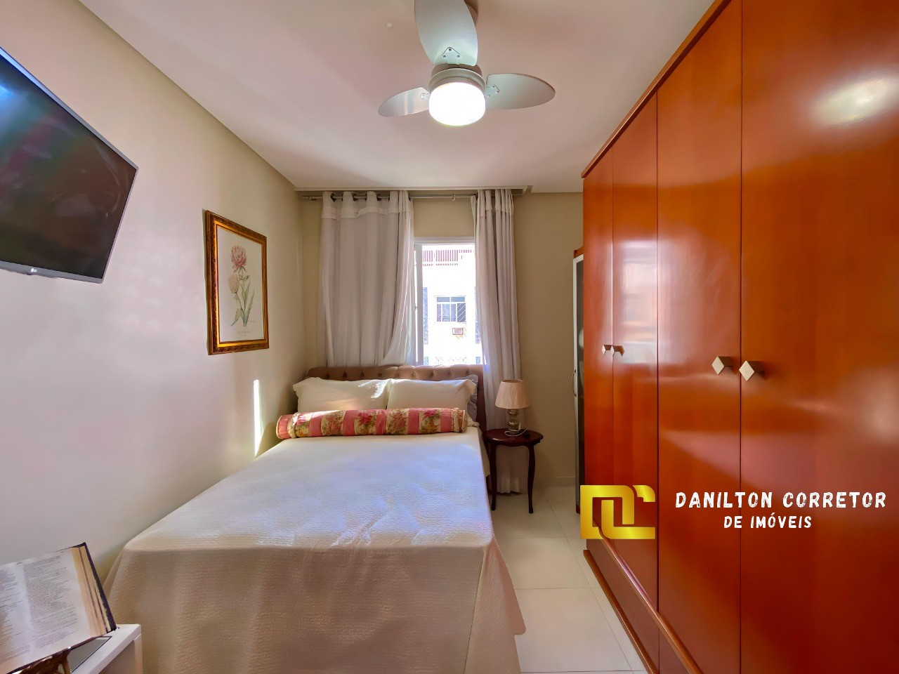 Lindo apartamento a venda no centro de guarapari