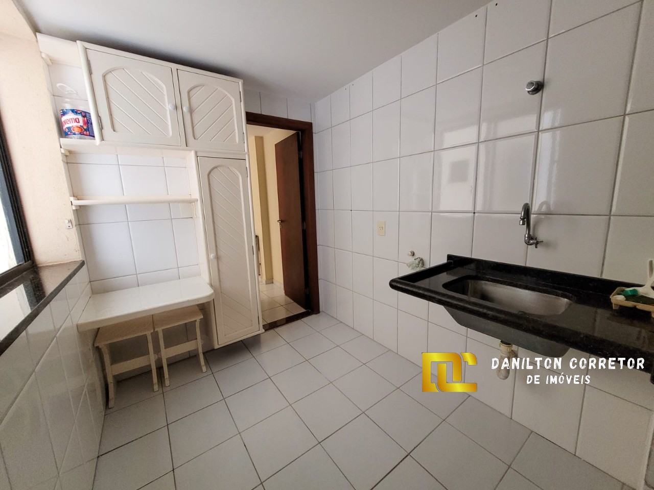 Apartamento frente mar com 4 quartos a venda ótima localização!