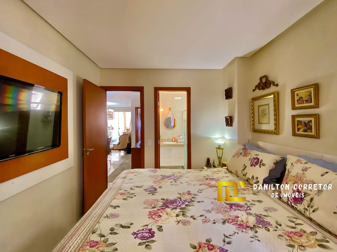 Lindo apartamento a venda no centro de guarapari