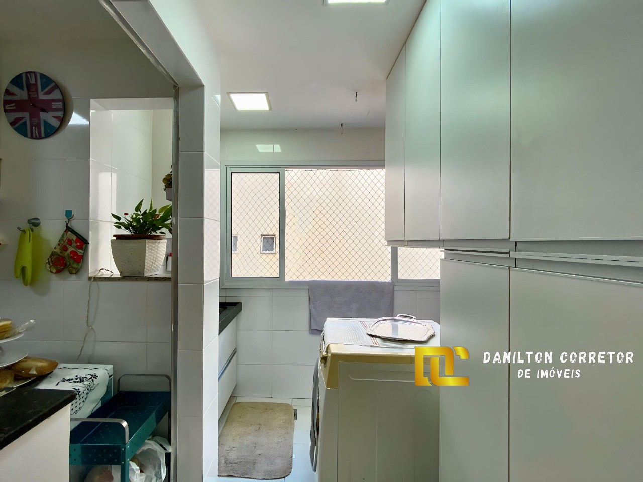 Lindo apartamento a venda no centro de guarapari