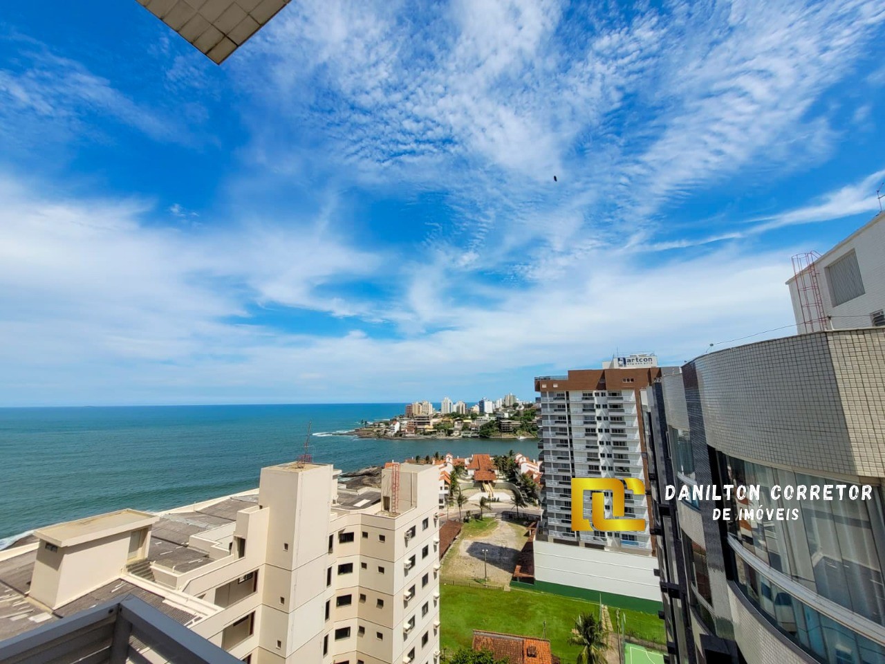 Apartamento 3 quartos com vista mar com um ótimo preço! a venda na praia do morro