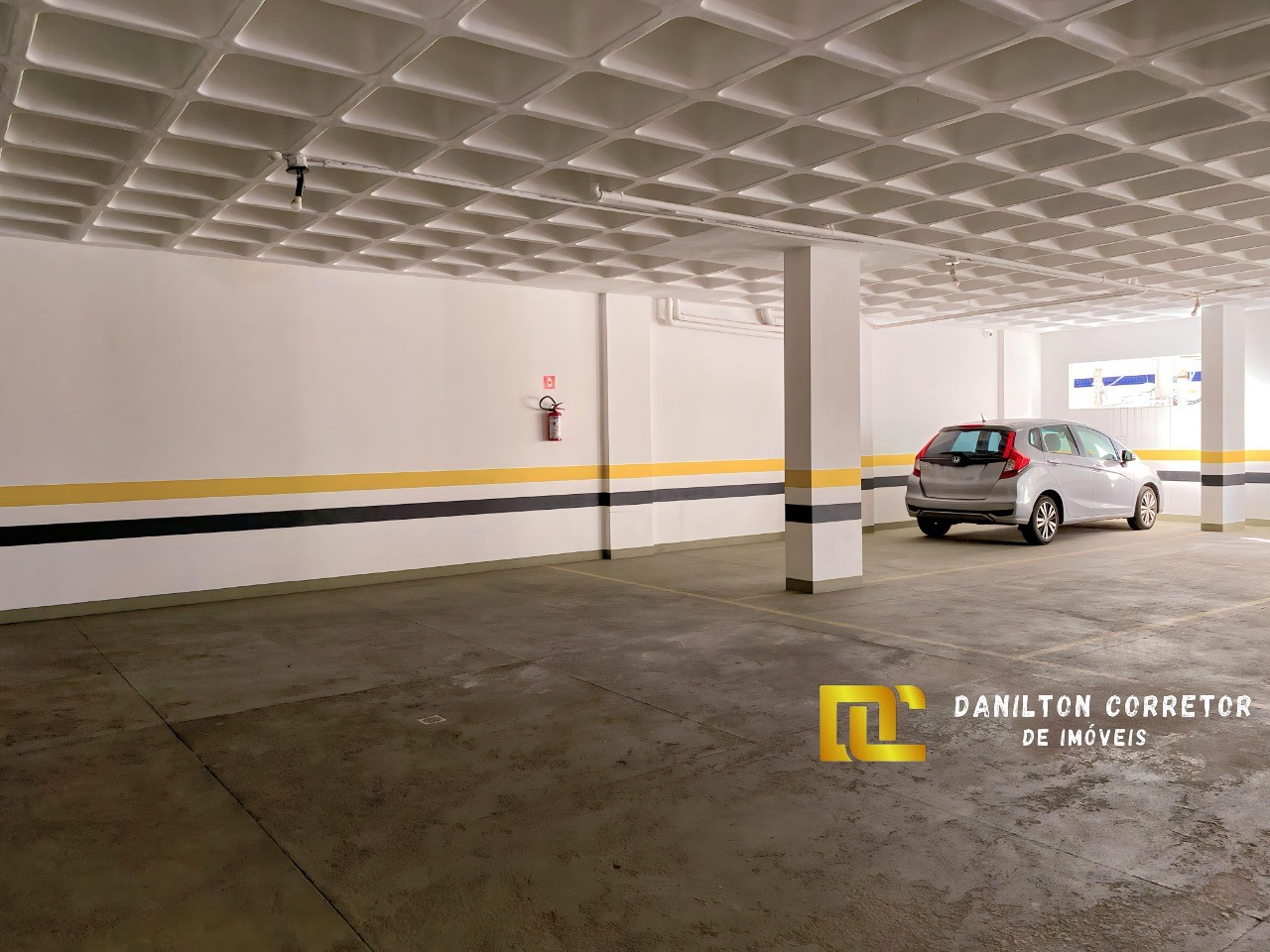 Lindo apartamento a venda no centro de guarapari
