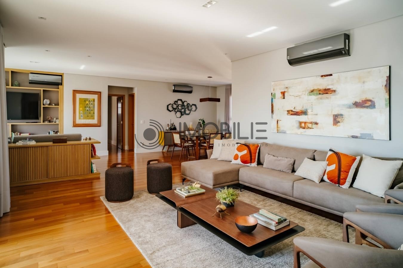 Apartamento, 3 quartos, 184 m² - Foto 1