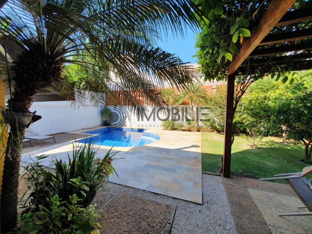 Casa, 4 quartos, 350 m² - Foto 14