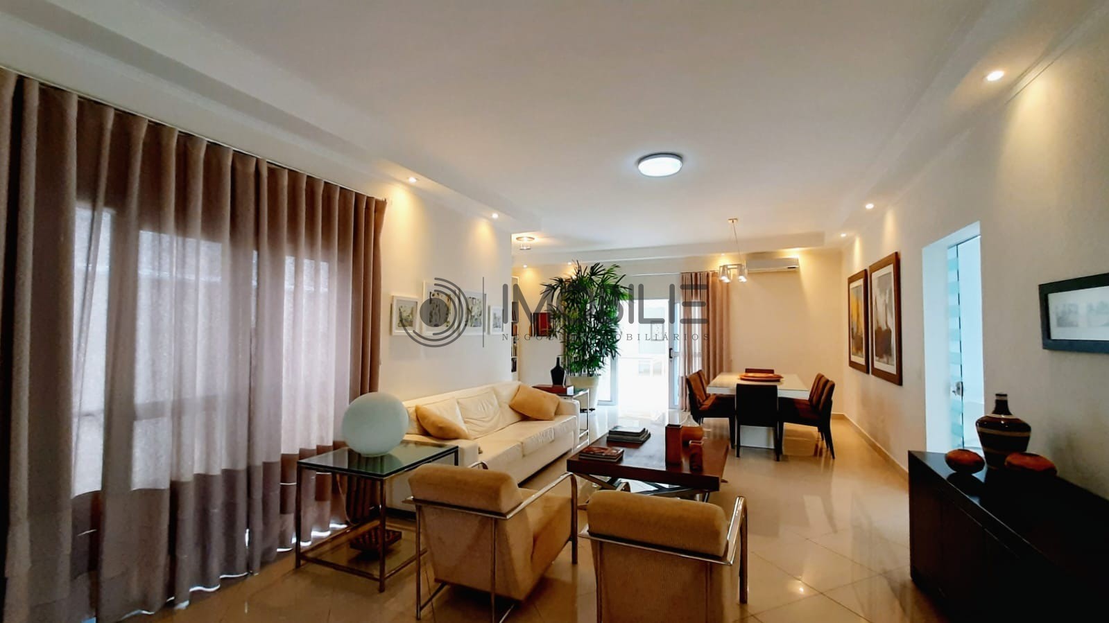Casa, 4 quartos, 365 m² - Foto 2