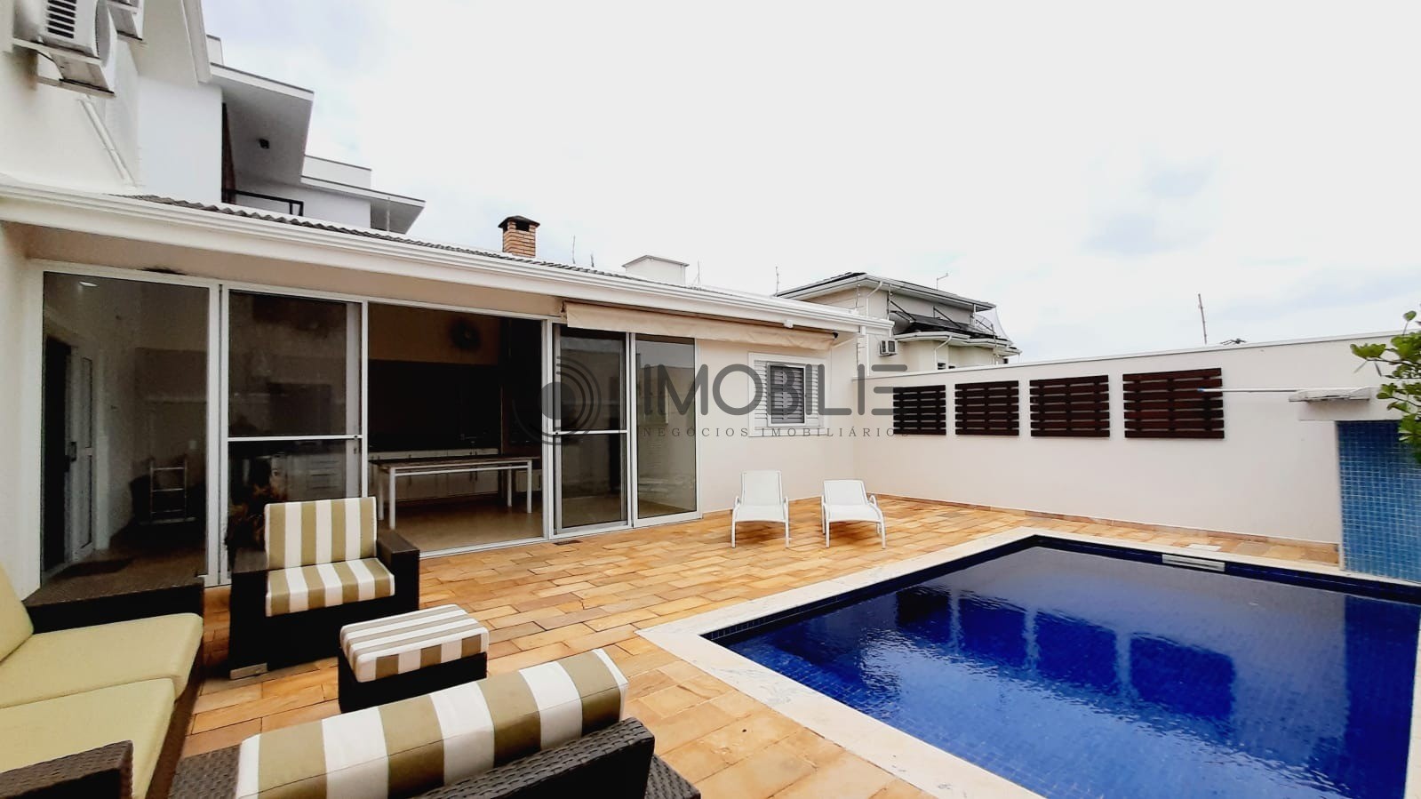Casa, 4 quartos, 365 m² - Foto 19