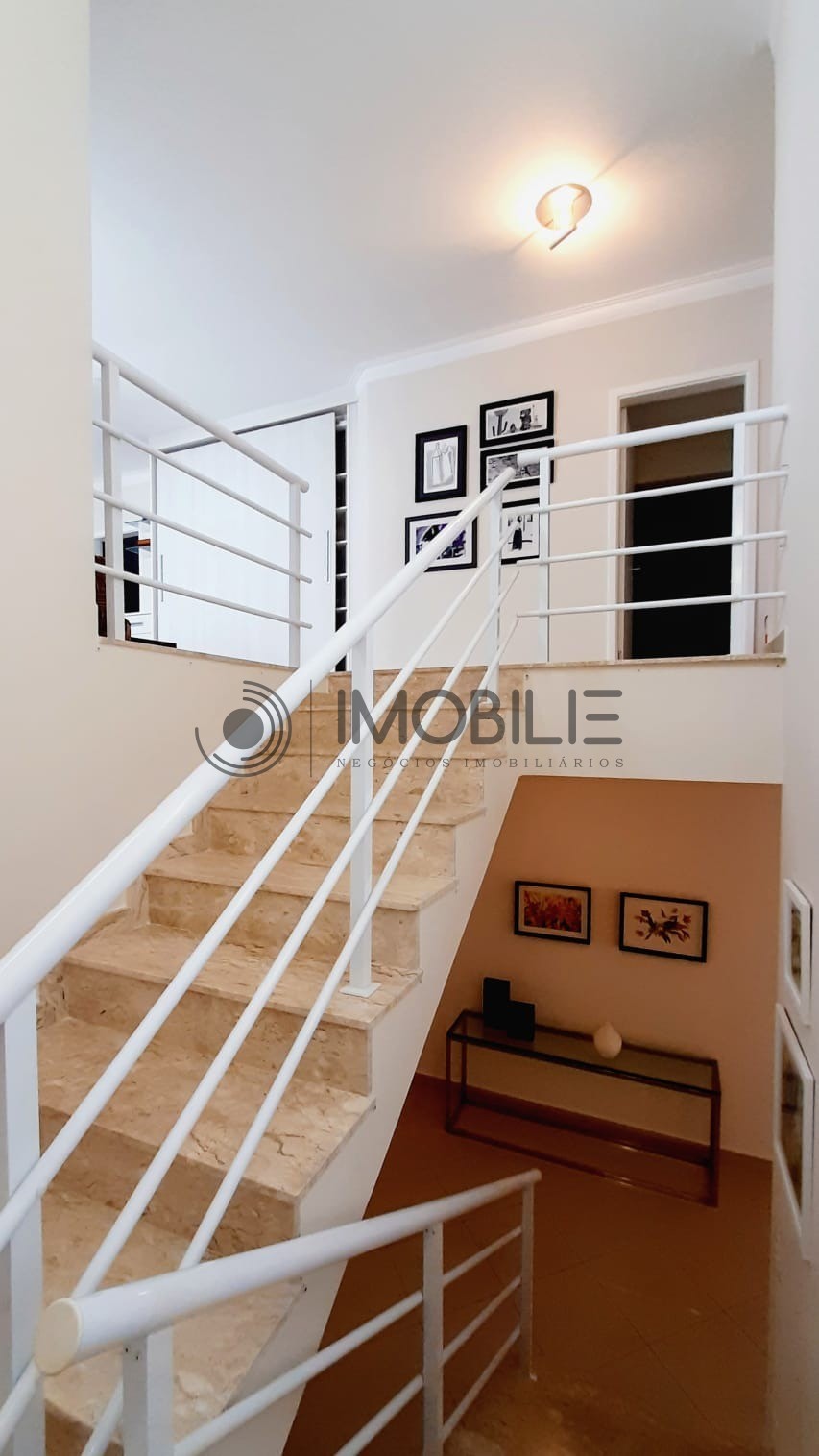 Casa, 4 quartos, 365 m² - Foto 23