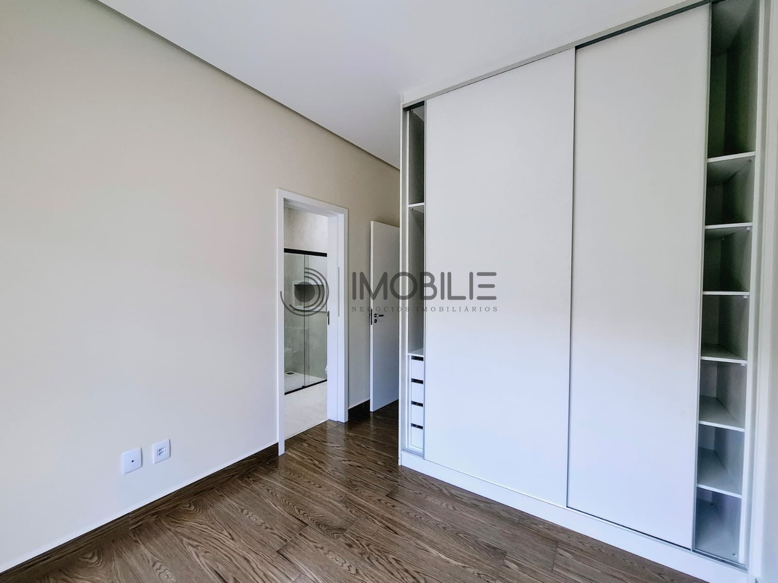 Casa, 3 quartos, 235 m² - Foto 31