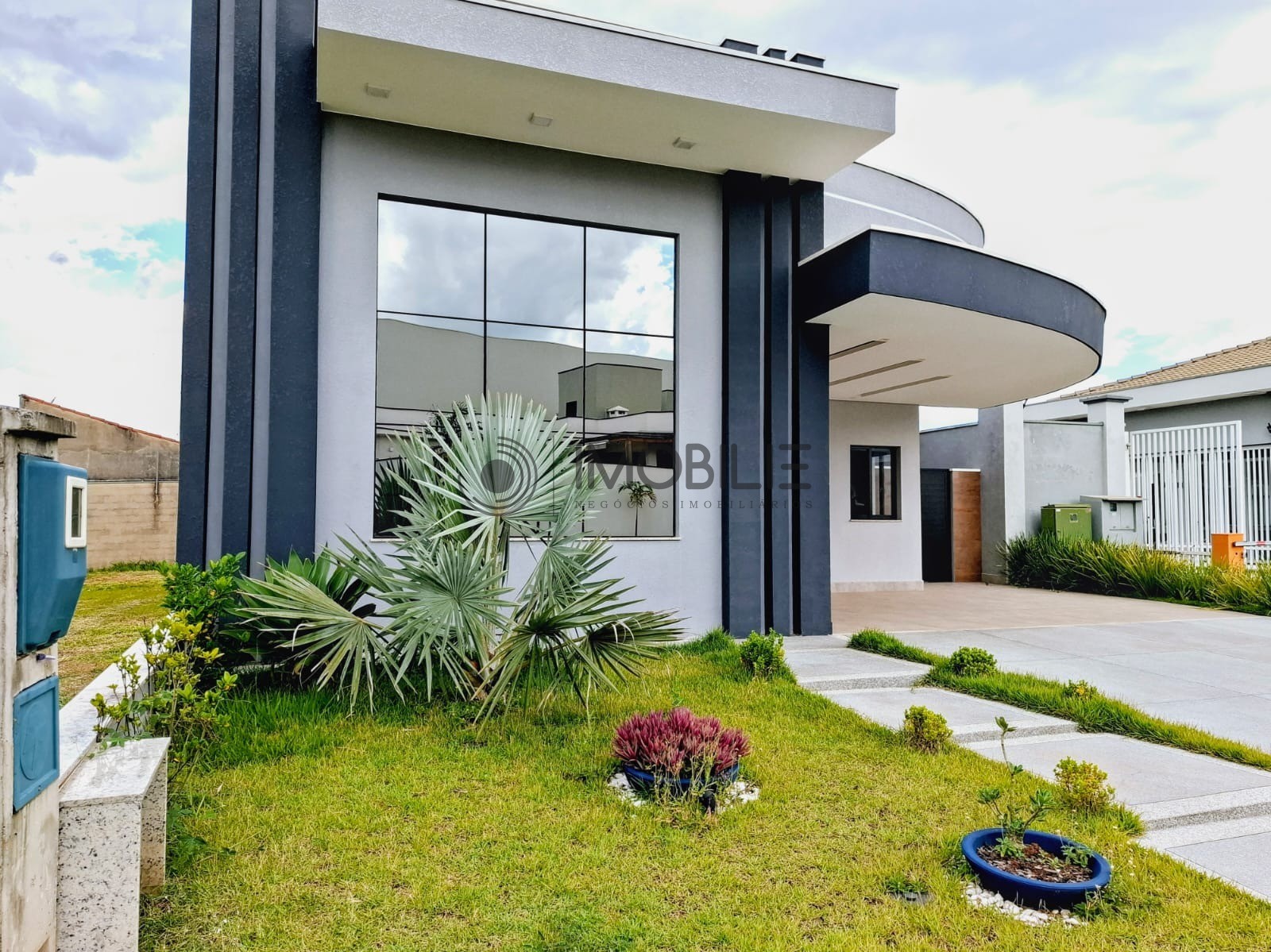 Casa, 3 quartos, 235 m² - Foto 2